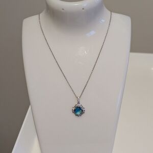 Banana Republic Teal and Silver Necklace